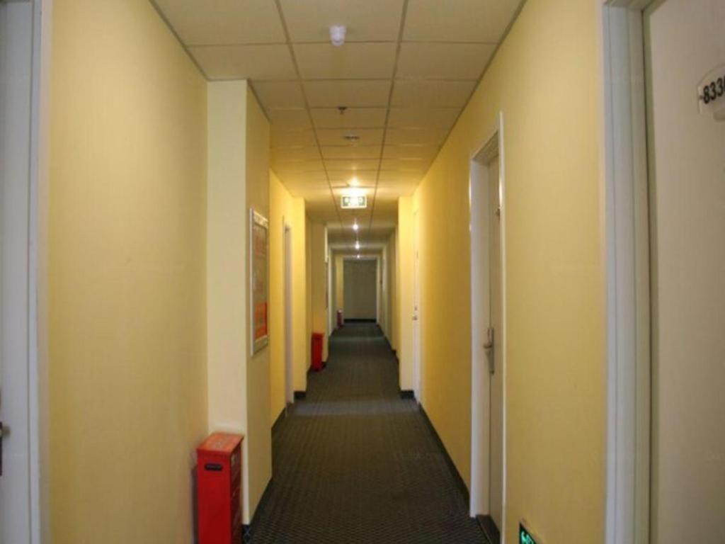 ฮั่นถิง โฮเต็ล ฮาร์บิ้น ตงต้าจือสตรีท ฉิวหลิน Hotel ฮาร์บิน ภายนอก รูปภาพ