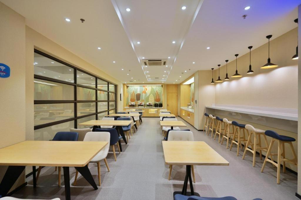 ฮั่นถิง โฮเต็ล ฮาร์บิ้น ตงต้าจือสตรีท ฉิวหลิน Hotel ฮาร์บิน ภายนอก รูปภาพ